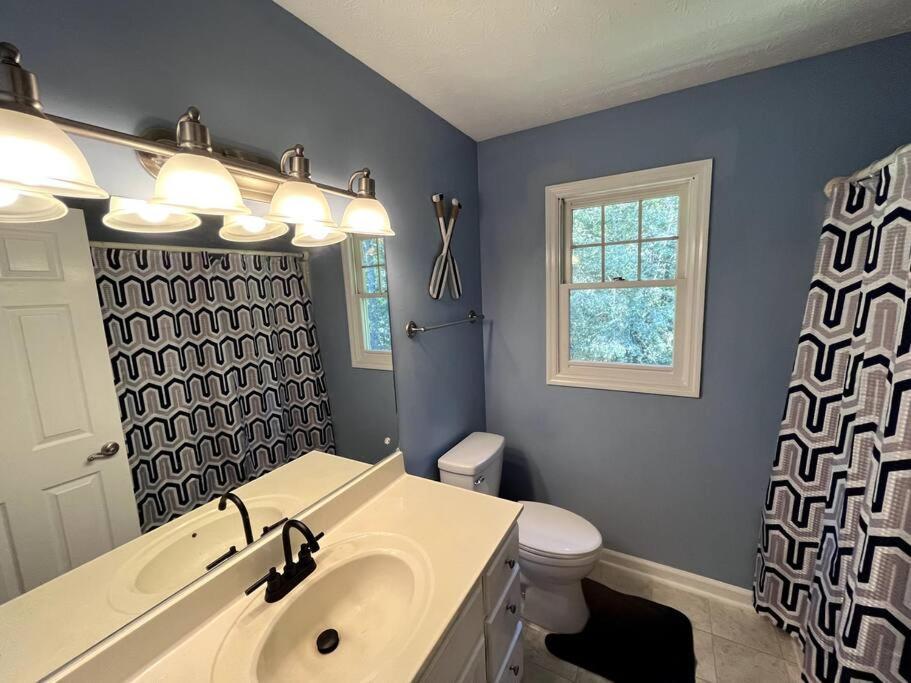 *new* Cedar Lodge, Nature Lovers Dream! *